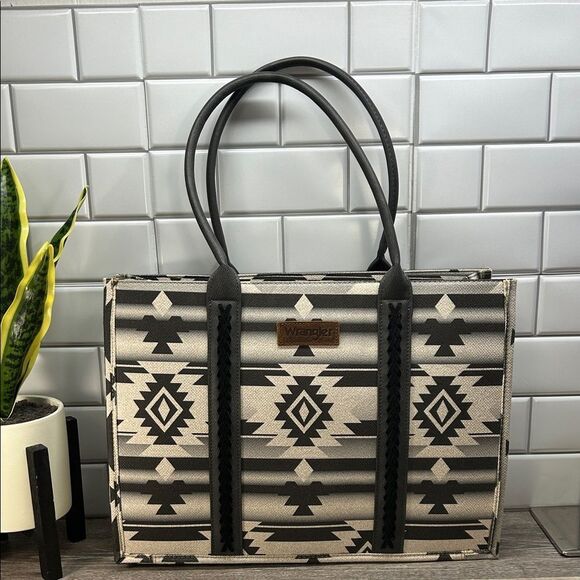 Wrangler large zip top tote bag - Picture 1 of 6